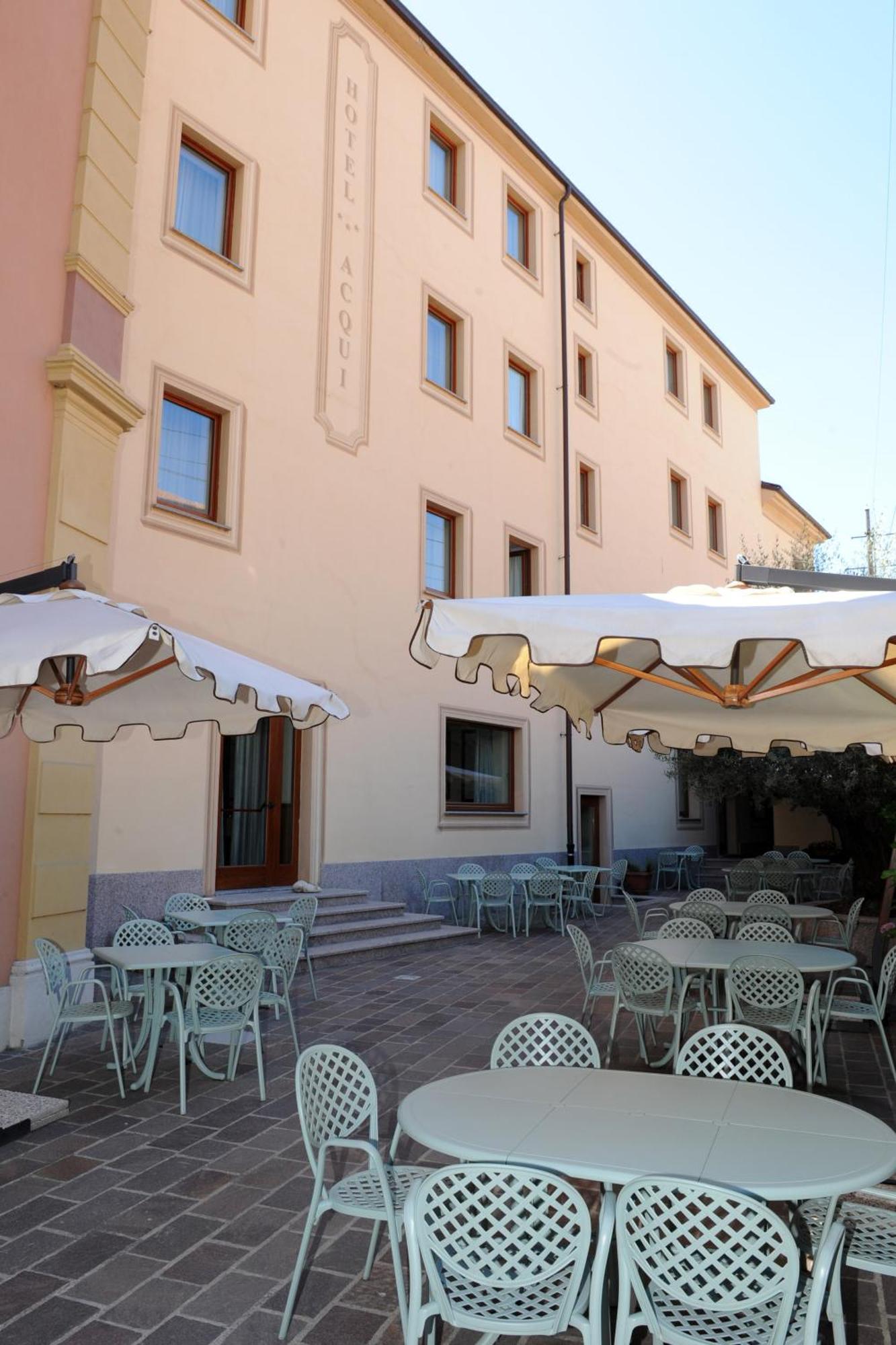 Hotel Acqui & Centro Benessere Acqui Terme Exterior foto